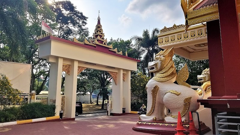 Burmese Buddhist Temple - Burmese Buddhist Temple 14 Tai Gin Rd, Singapore 327873