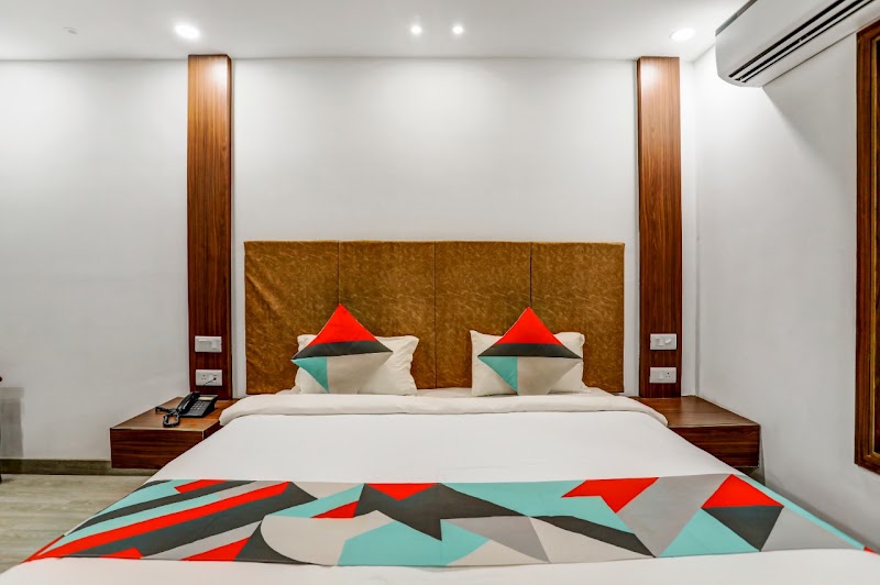Windsor Castle Premier - Windsor Castle Premier 130, Akashneem Marg, Mushedpur, DLF Phase 2, Sector 25, Gurugram, Haryana 122002, India