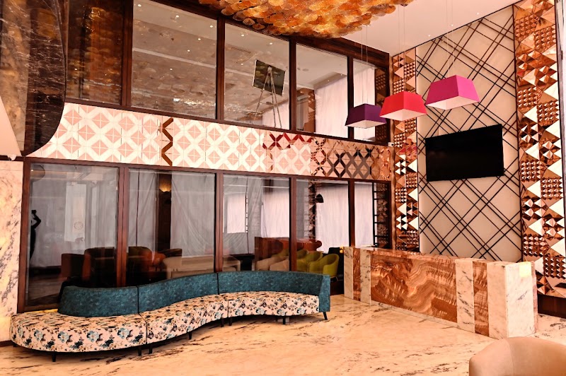 Pristine Hotel - Pristine Hotel The Mall Road, Cantonment S-20/53-4-B Buddha Vihar Colony, Varanasi cantonment, Varanasi, Uttar Pradesh 221002, India