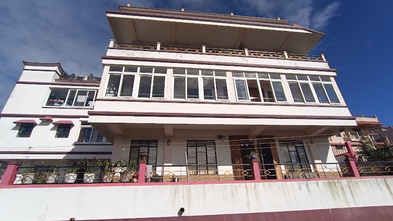 Pine Hill Homestay - Pine Hill Homestay Mawñianglah Rd, 7th Mileupper, Shillong, Meghalaya 793009, India