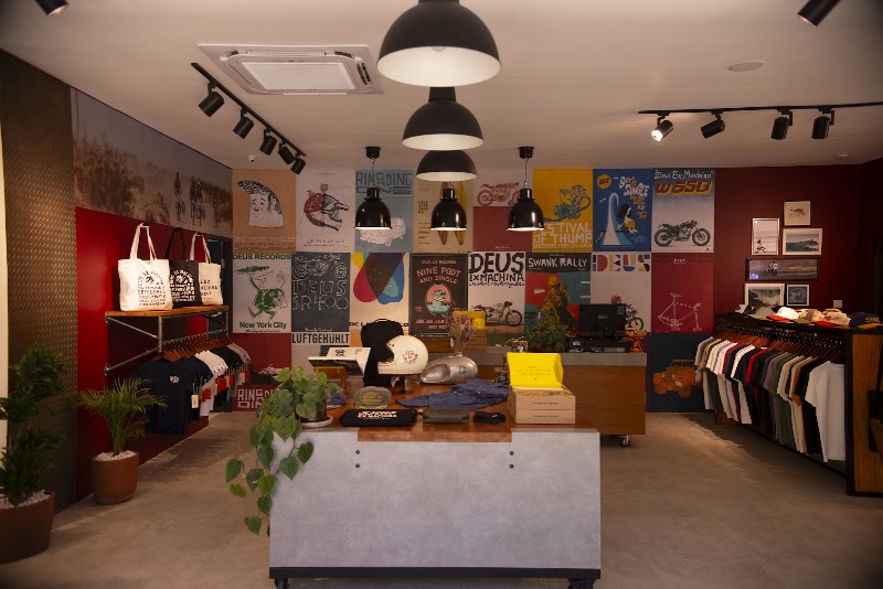 Deus Ex Machina - Nusa Dua - Deus Ex Machina - Nusa Dua, Jl. Kw. Nusa Dua Resort, Benoa, Kec. Kuta Sel., Kabupaten Badung, Bali 80361, Indonesia