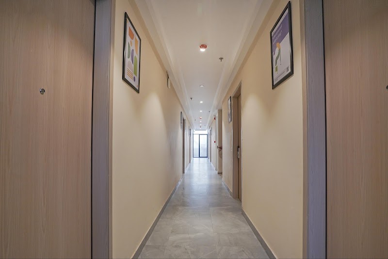 Treebo Premium Indus Crown - Treebo Premium Indus Crown A8, Block A, Sector 72, Noida, Uttar Pradesh 201301, India