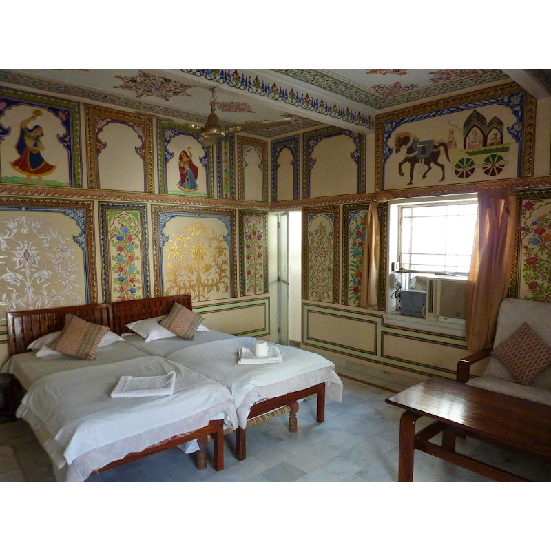 Tourist Pension - Tourist Pension, near Maur Hospital, Athuna Mohalla, Nawalgarh, Rajasthan 333042, India