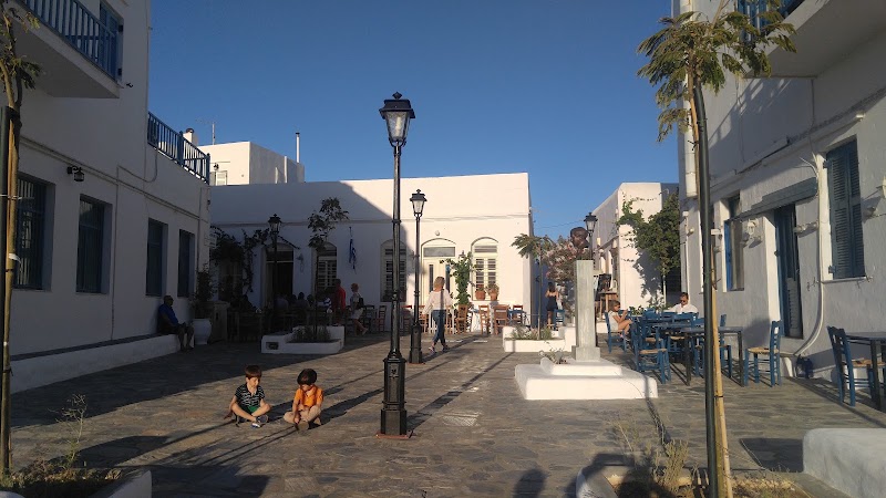 Η Περαντζάδα - Η Περαντζάδα Apollonia 840 03, Greece