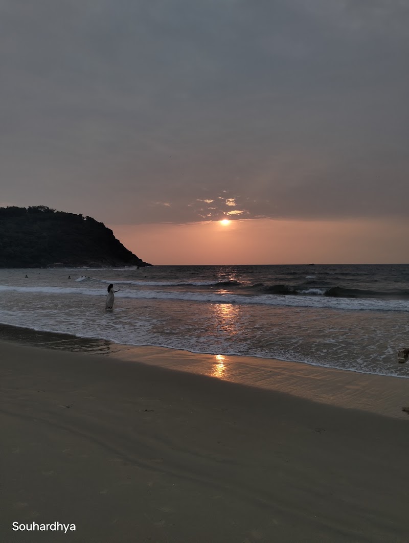 Kudle Beach view point - Kudle Beach view point G8JC+7XH, Kudle Beach Rd, Gokarna, Karnataka 581326, India
