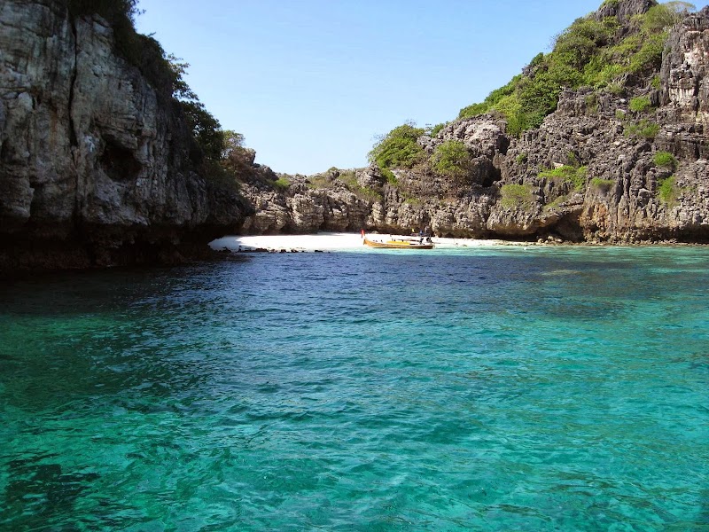 Phuket Charter Boat - Phuket Charter Boat 290, ตำบล ศาลาด่าน อำเภอเกาะลันตา กระบี่ 81150, Thailand