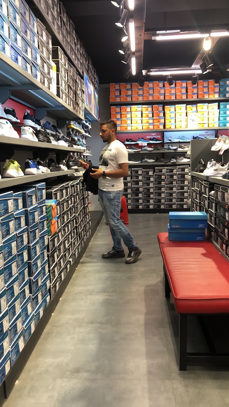 RED TAPE ONLINE OUTLET - RED TAPE ONLINE OUTLET, Canal Road, Jammu, 180016