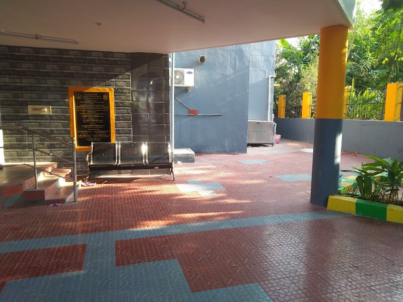 Valluvar kottam diagnostic center zone IX - Valluvar kottam diagnostic center zone IX 3, Arcot Rd, Tirumurthy Nagar, Nungambakkam, Chennai, Tamil Nadu 600034, India