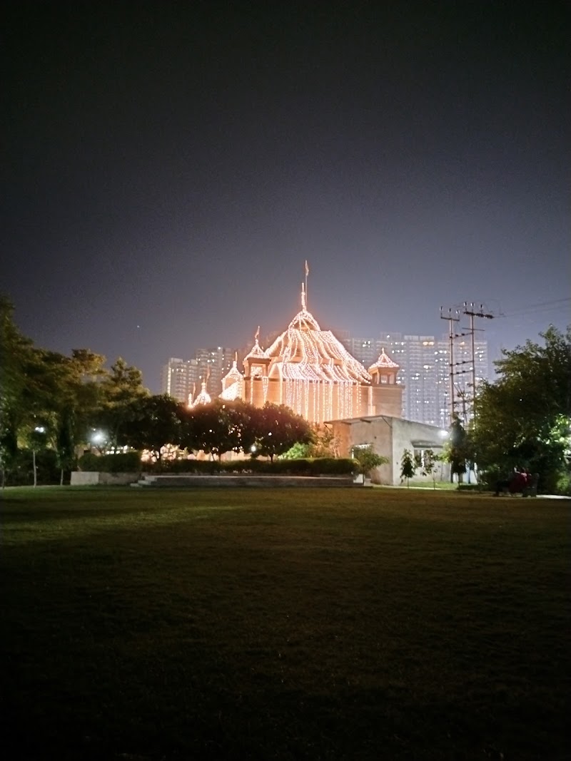 Radha Krishna Park Gaur City - Radha Krishna Park Gaur City 6th Ave Rd, E Block, Gaur City 1, Sector 4, Greater Noida, Ghaziabad, Uttar Pradesh 201318, India