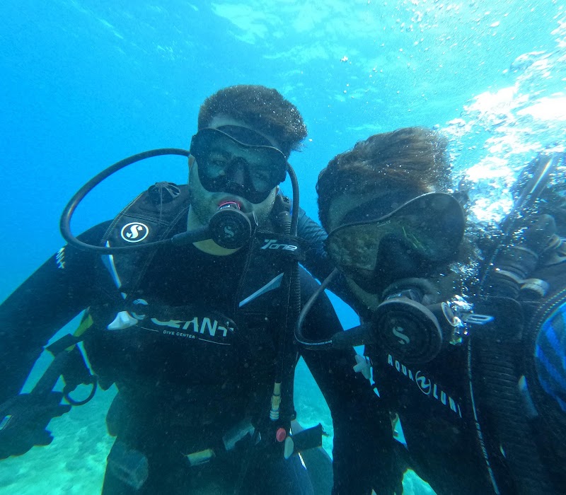 Ocean Plus Trinco Watersport and Dive Center - Ocean Plus Trinco Watersport and Dive Center Sri Lanka, LK Nilaveli 8th mile post, Veloor, Ward no-01邮政编码: 31010