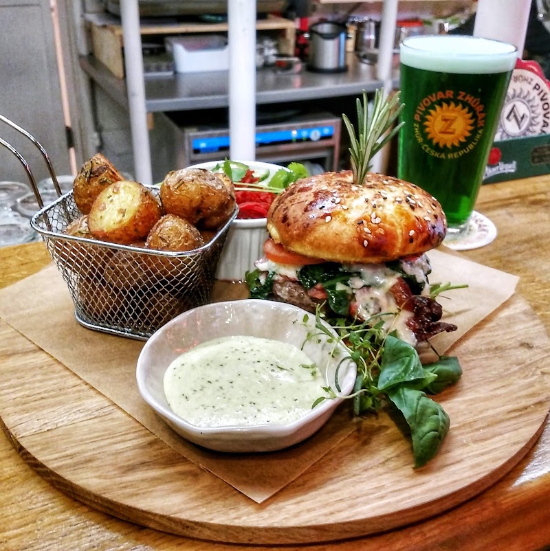 Pivstro - Beer Bistro - Pivstro - Beer Bistro, Bezručova 185/31, 301 00 Plzeň 3-Vnitřní Město, Czechia
