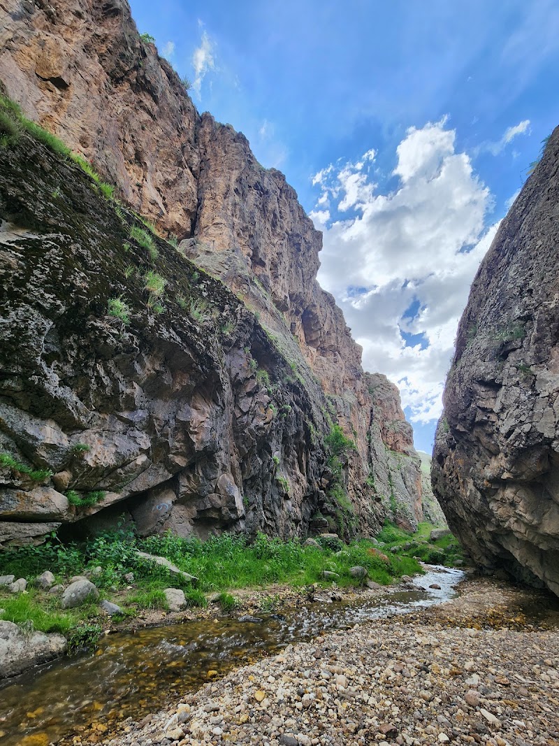 آبشار ورگه سران - آبشار ورگه سران, 5XMH+9Q, Vargehsarān, Ardabil Province, Iran