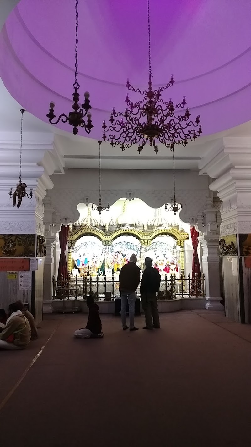 Shri Radha Govinda Temple - Shri Radha Govinda Temple NH-58, Haridwar Rd, Muni Ki Reti, Rishikesh, Uttarakhand 249137, India