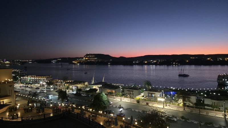 TOLIP Hotel Aswan - TOLIP Hotel Aswan, 4W52+RH4, Kornish Al Nile, Sheyakhah Thalethah, Aswan, Aswan Governorate 1242875, Egypt
