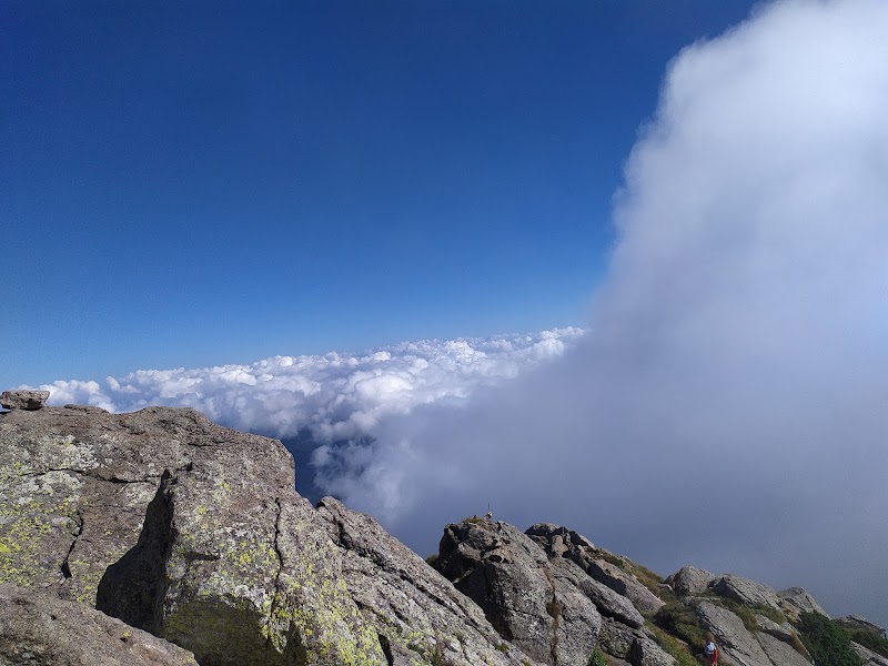 Chuareshwar Temple - Chuareshwar Temple, VFCP+Q9W, Churdhar, Himachal Pradesh 171211, India
