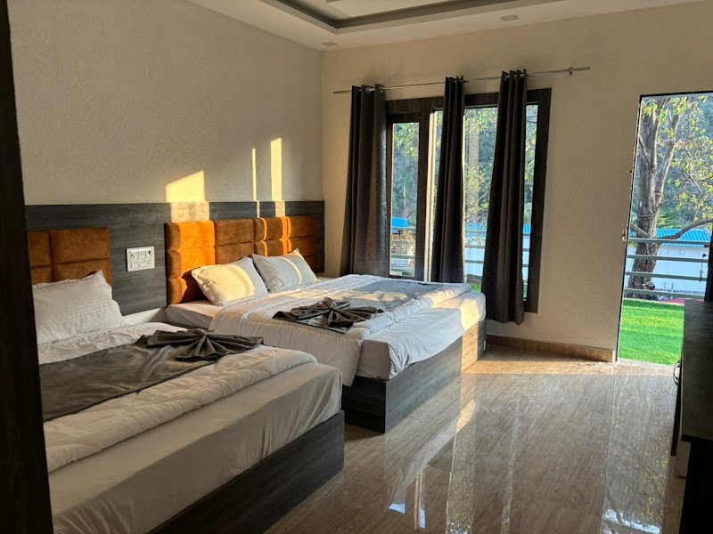 Hideaway Camp & Resort Rishikesh - Hideaway Camp & Resort Rishikesh, jumping heights, neelkanth road, mohanchatti, Rishikesh, Kumartha, Uttarakhand 249304, India