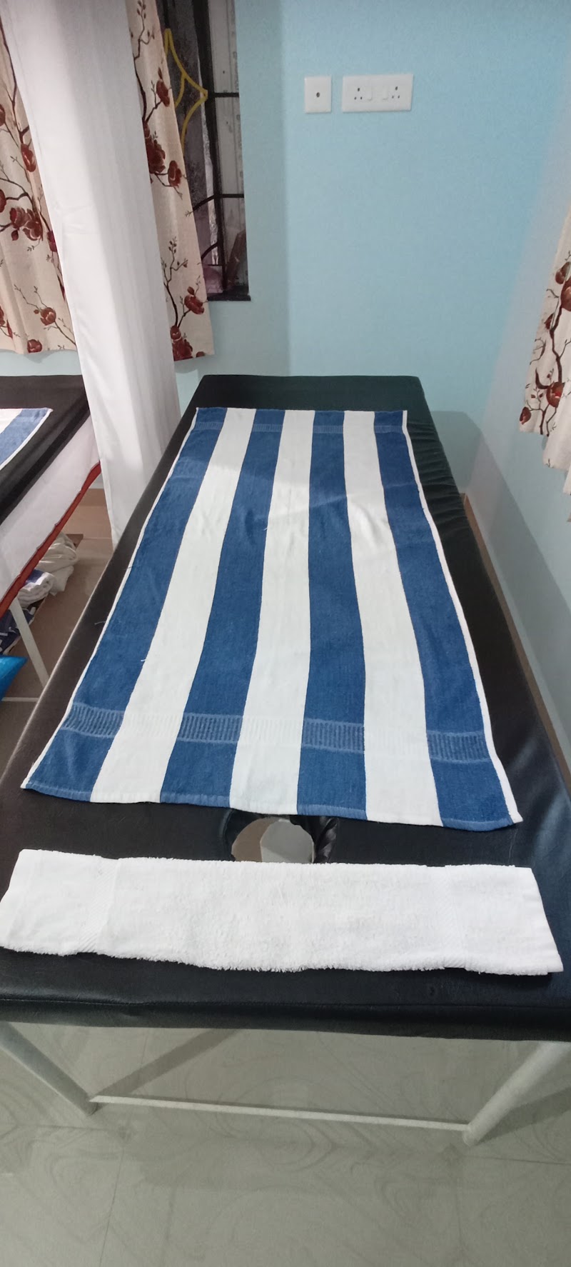 Firoz Relax Ayurvedic Best Massage Center - Firoz Relax Ayurvedic Best Massage Center Ourem Rd, behind The Nest Restaurant, Mohanbagh, Palolem, Canacona, Goa 403702, India