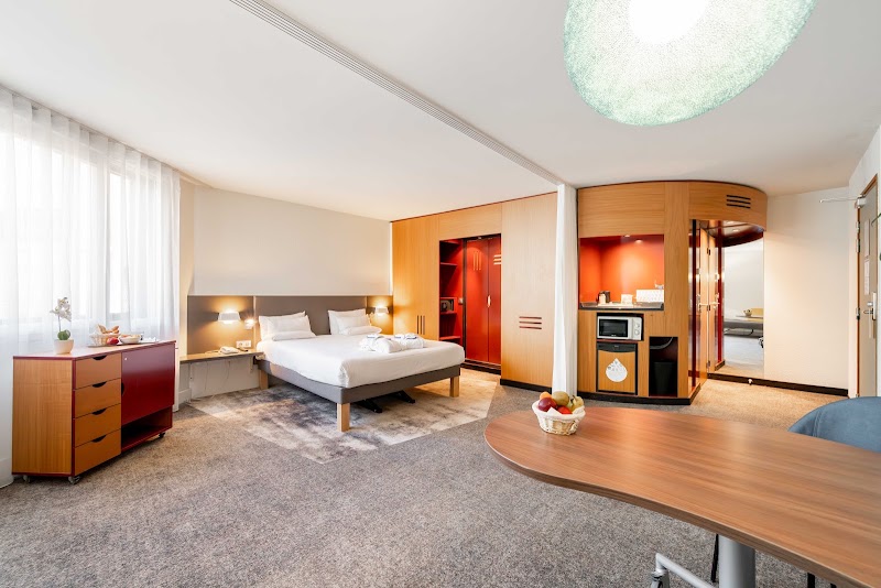 Novotel Suites Cannes Centre - Novotel Suites Cannes Centre 46 Bis Bd Carnot, 06400 Cannes, France