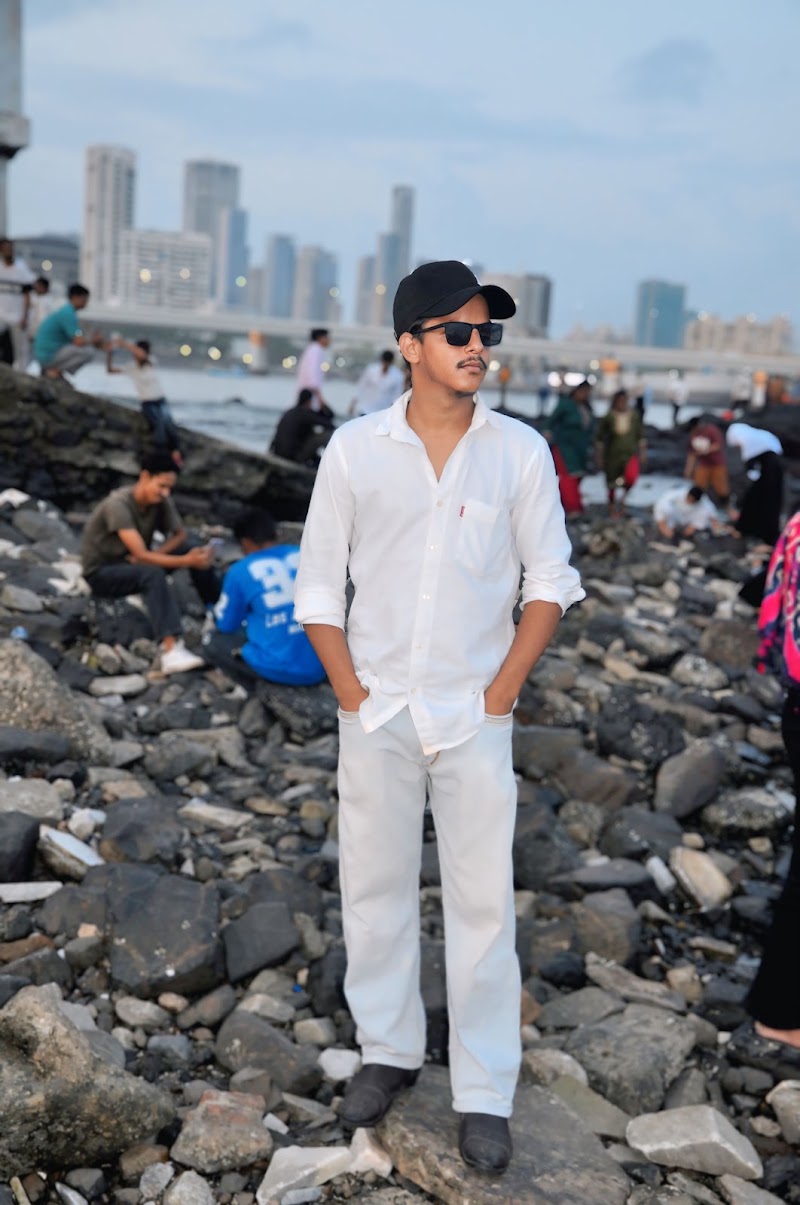 Lands end - Lands end, Mannat the land Ends, Siraj Dokadia Rd, Mount Mary, Bandra West, Mumbai, Maharashtra 400050, India