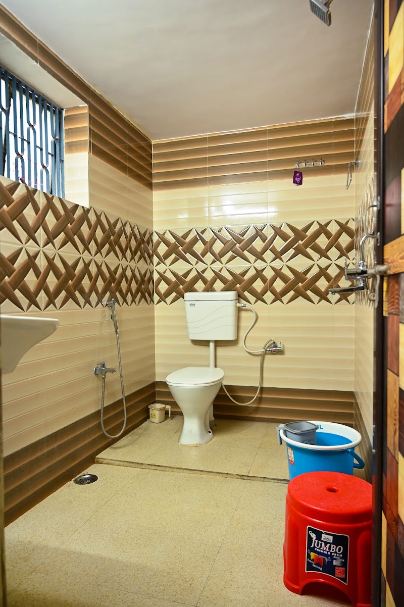 Neerja Guest House - Neerja Guest House Sanket Nagar colony, Plot no. 44, Saket Nagar Colony, Lanka, Varanasi, Uttar Pradesh 221005, India