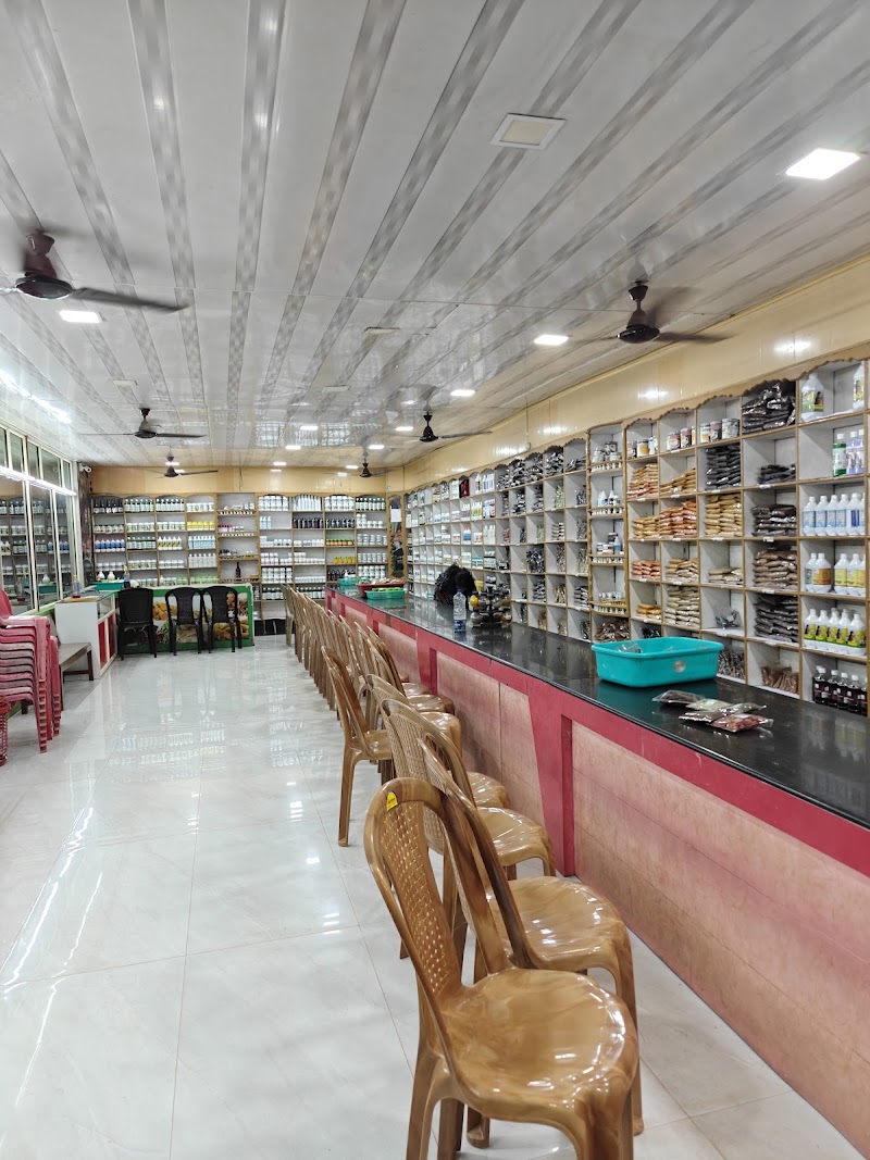 Indian Spices and Herbal Garden - Indian Spices and Herbal Garden, 2RQW+C98, Valara - Vadakkechal Rd, Chillithodu, Keralam 685561, India