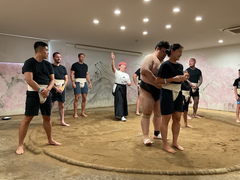 Sumo Studio Osaka - Sumo Studio Osaka, Japan, 〒557-0032 Osaka, Nishinari Ward, Asahi, 1-chōme−5−１ 花園町AIビル 1階
