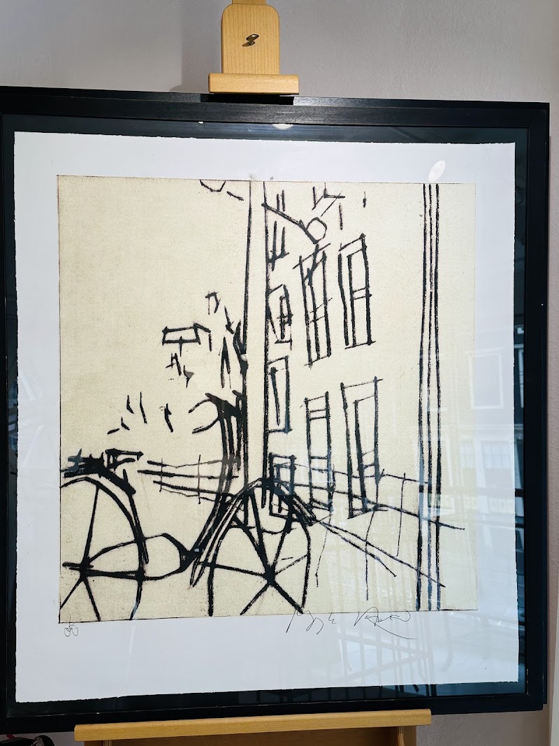 Mark Raven Amsterdam Art - Mark Raven Amsterdam Art Nieuwezijds Voorburgwal 174, 1012 SM Amsterdam, Netherlands