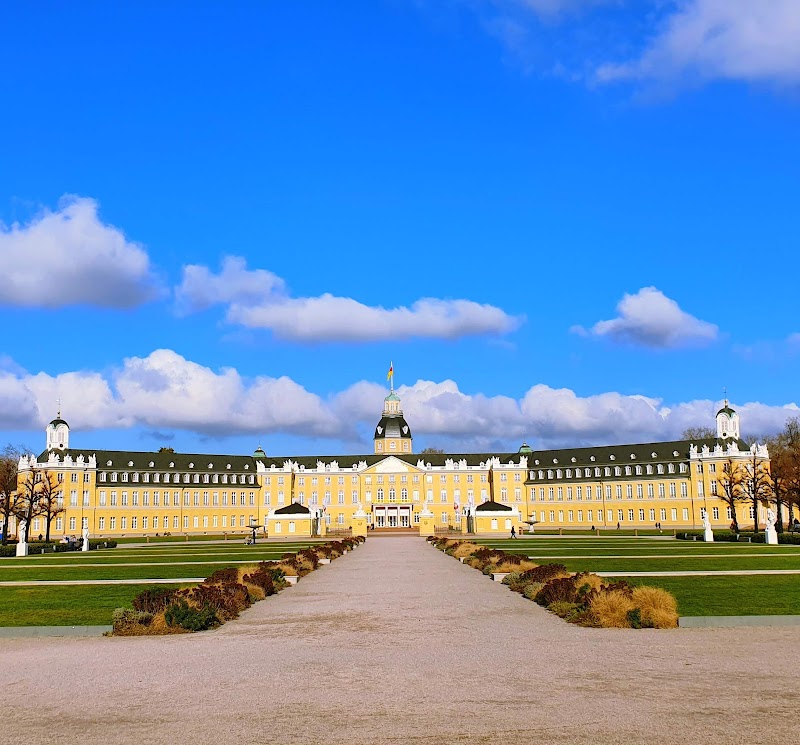Karlsruhe Palace - Karlsruhe Palace, Schloßbezirk 10, 76131 Karlsruhe, Germany