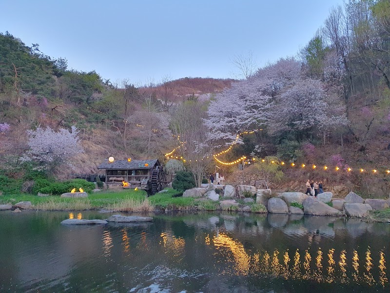 Yeonhui Forest Rest Area - Yeonhui Forest Rest Area Yeonhui-dong, Seodaemun-gu, Seoul, South Korea