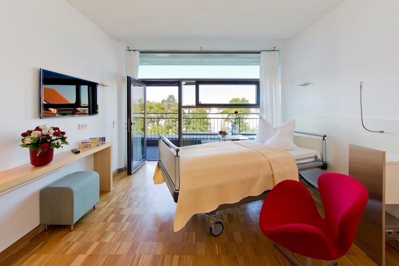 Hessingpark-Clinic GmbH - Hessingpark-Clinic GmbH, Wellenburger Straße 18 (Parkplatz), (Postadresse: Hessingstraße 17), 86199 Augsburg, Germany