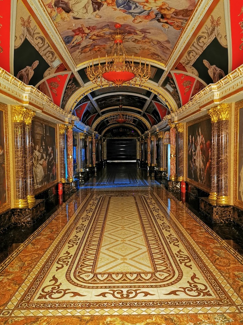 Matryoshka Themed Hotel - Matryoshka Themed Hotel No.23 Huabu Street, 满洲里市 Manzhouli, Inner Mongolia, China