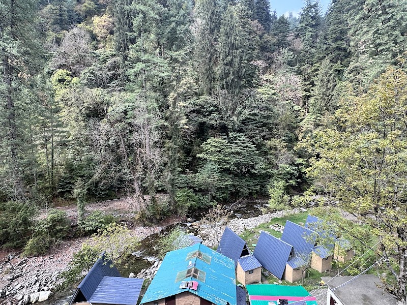 Sunshine Cafe & Cottage Riverside - Sunshine Cafe & Cottage Riverside Ghiyagi, Jibhi, Banjar, Ghiyagi, Himachal Pradesh 175123, India