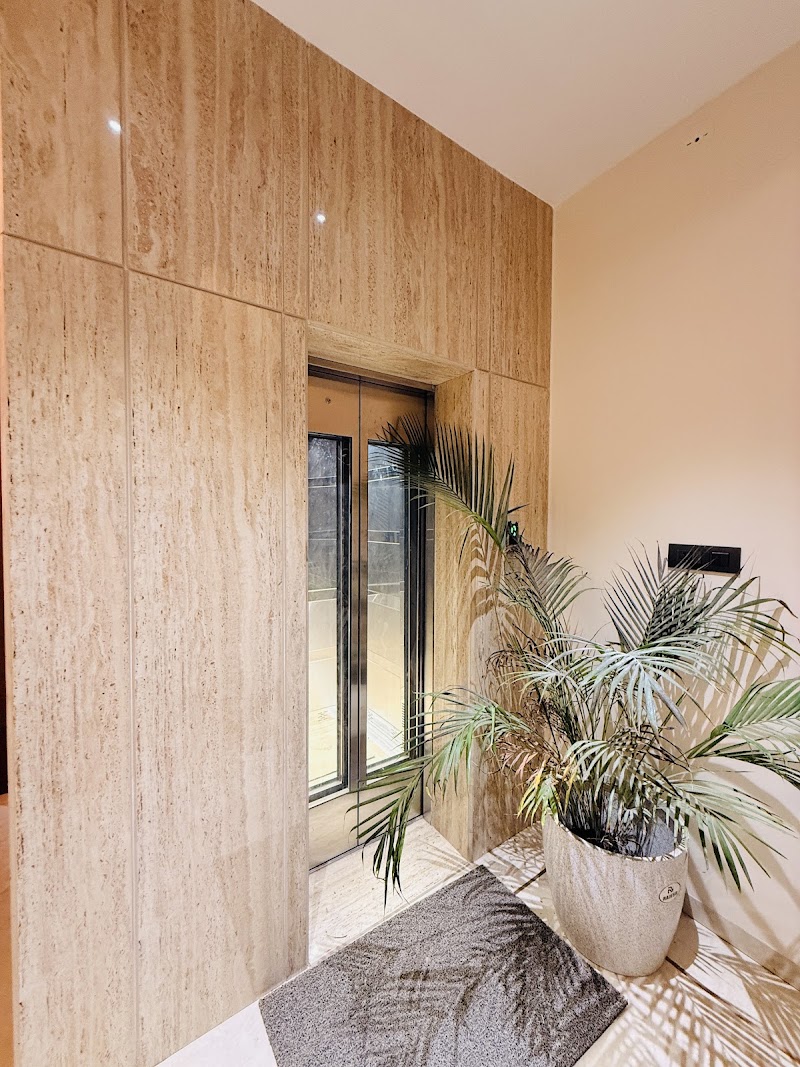 MANGALA HOME STAY - MANGALA HOME STAY 93-A, Vivekanand Colony, Sindhi Colony, Ujjain, Madhya Pradesh 456010, India