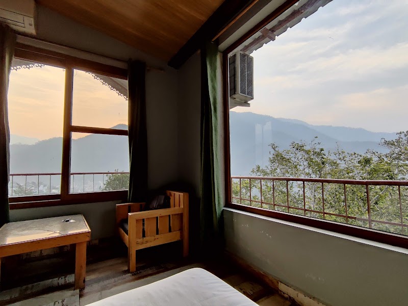 Hill Top Swiss Cottage - Hill Top Swiss Cottage, High Bank Bhirkhet, Tapovan, Rishikesh, Jonk, Uttarakhand 249192, India