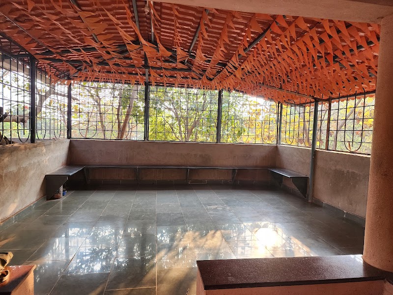 Pradakshina Marg - Pradakshina Marg Bus Stop, MSH4, Ganpatipule, Maharashtra 415615, India