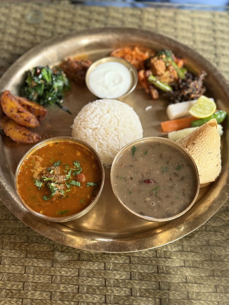 Regal Flavors Restro and Bar - Regal Flavors Restro and Bar Durbar Marg, Kathmandu 44700, Nepal