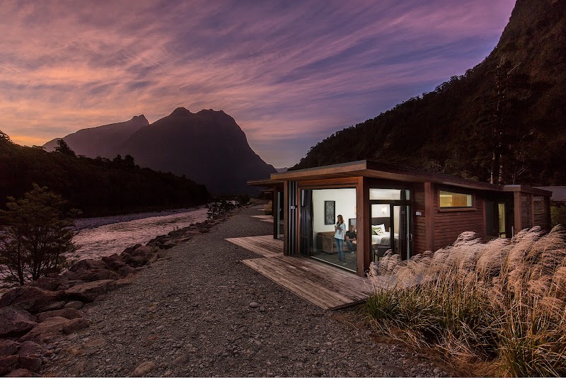 Milford Sound Lodge - Premium Chalets