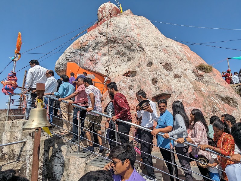 Guru Shikhar Mount Abu - Guru Shikhar Mount Abu JQXG+XR8, Uttaraj path, Uttaraj, Rajasthan 307501, India