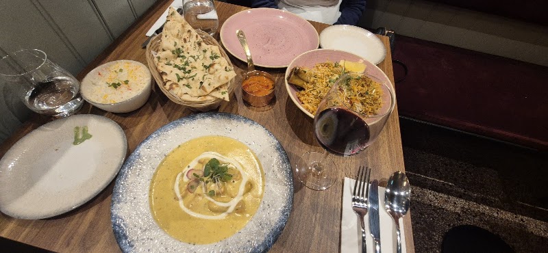 SALKARA - SALKARA, UNIT 8 The Village, Stepaside, Dublin, D18 N231, Ireland