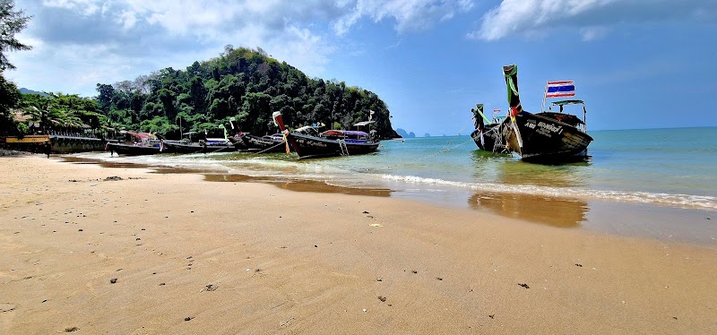 Long Boat Pick Up Point - Long Boat Pick Up Point, 4203, Tambon Ao Nang, Amphoe Mueang Krabi, Chang Wat Krabi 81180, Thailand