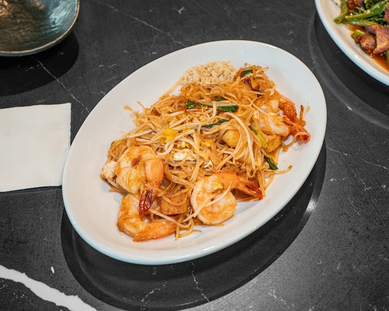 Ying's Thai Cuisine - Ying's Thai Cuisine, 1440 Kapiolani Blvd Ste 102, Honolulu, HI 96814, USA