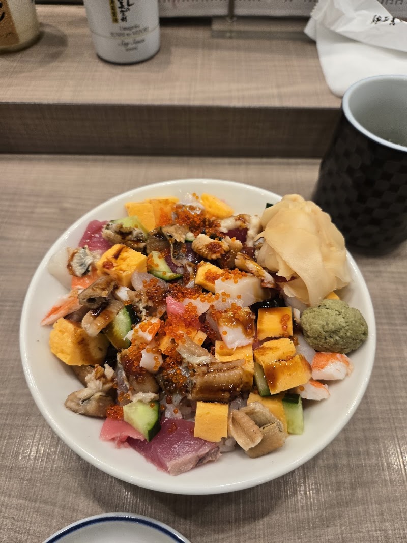 Sushi no Midori Shibuya - Sushi no Midori Shibuya Japan, 〒150-0043 Tokyo, Shibuya, Dōgenzaka, 1-chōme−12−３ マークシティイースト ４Ｆ