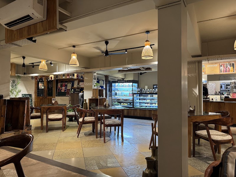 Artjuna Cafe - Panjim - Artjuna Cafe - Panjim 3rd Floor, Satt Adhar House, Lobo Building, 18th June Rd, opp. Titan World, Ozari, Panaji, Goa 403001, India