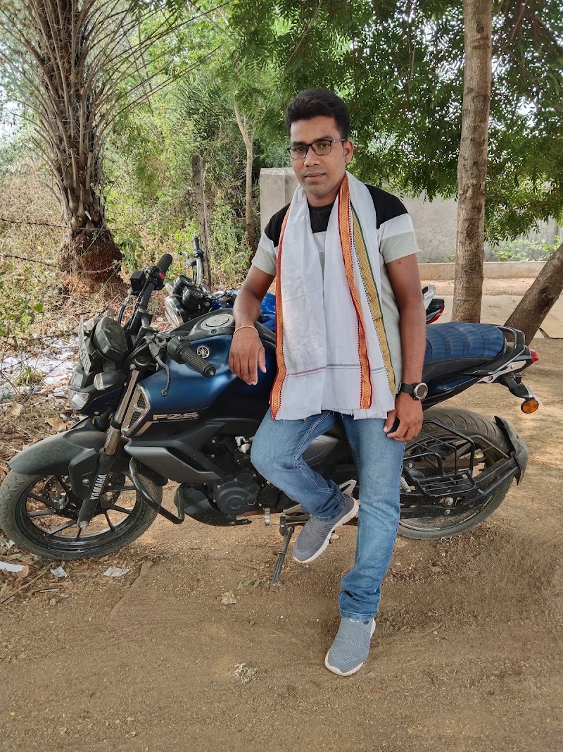 Sant shri asharamji bapu ashram - Sant shri asharamji bapu ashram FQJR+GW2, Sanband - Badband Rd, Sivamandir Pada, Jaipatna, Odisha 766018, India