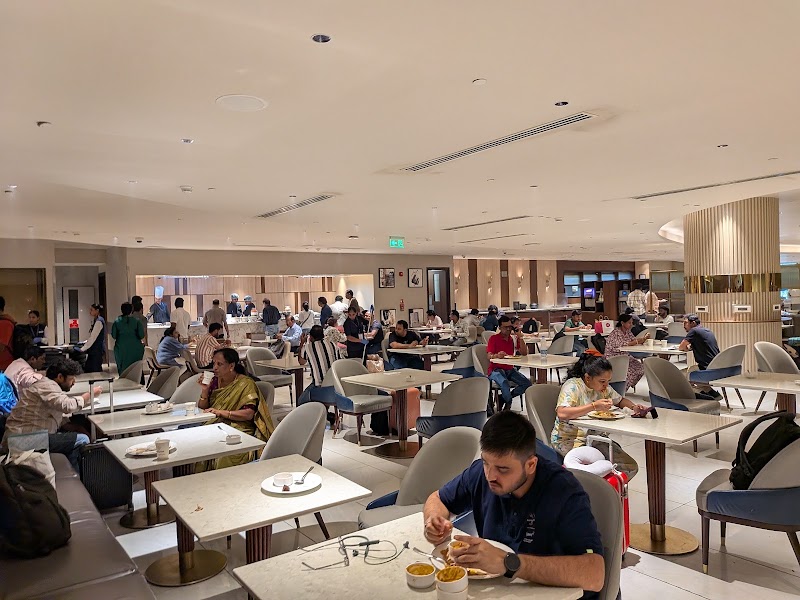 En-Calm Lounge - En-Calm Lounge, Gate No.28, Level E, Domestic, Rajiv Gandhi International Airport, Departure, Shamshabad, Hyderabad, Telangana 500108, India