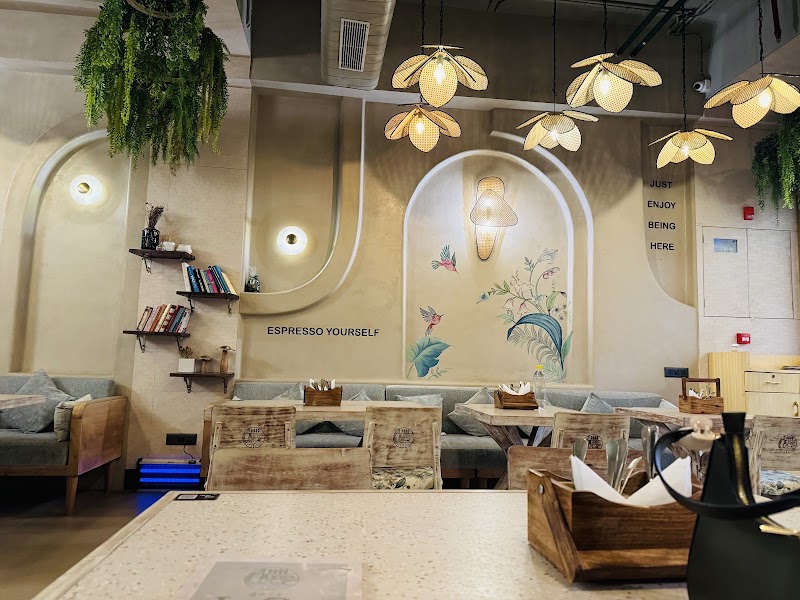 Cafe Le Opa - Cafe Le Opa LGF-19, Elan Epic Mall, Sector 70, Gurugram, Haryana 122101, India