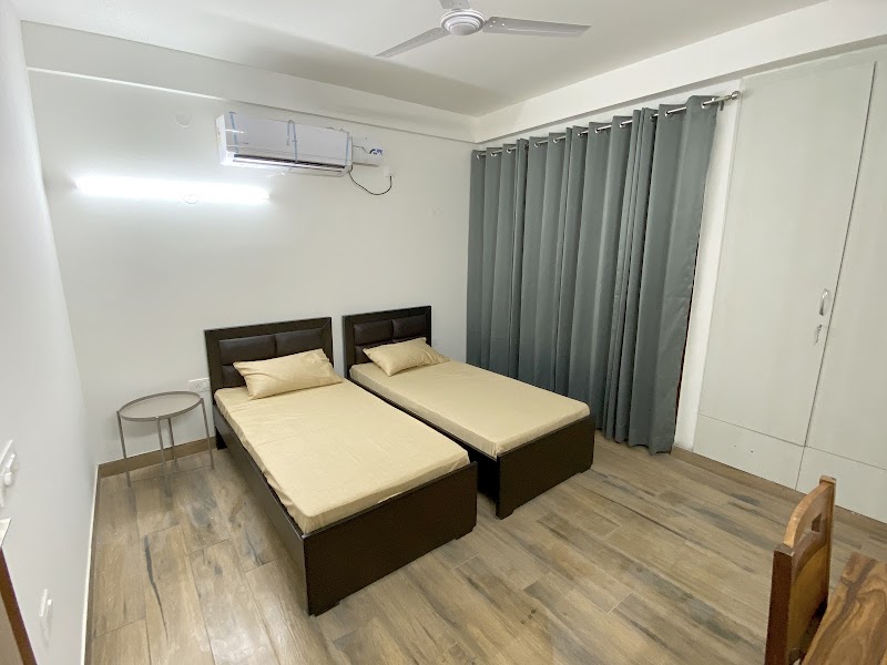 Blossom Stayz - DLF Phase3 - Blossom Stayz - DLF Phase3 1, T19 Rd, DLF Phase 3, Sector 24, New Delhi, Gurugram, Haryana 122002, India