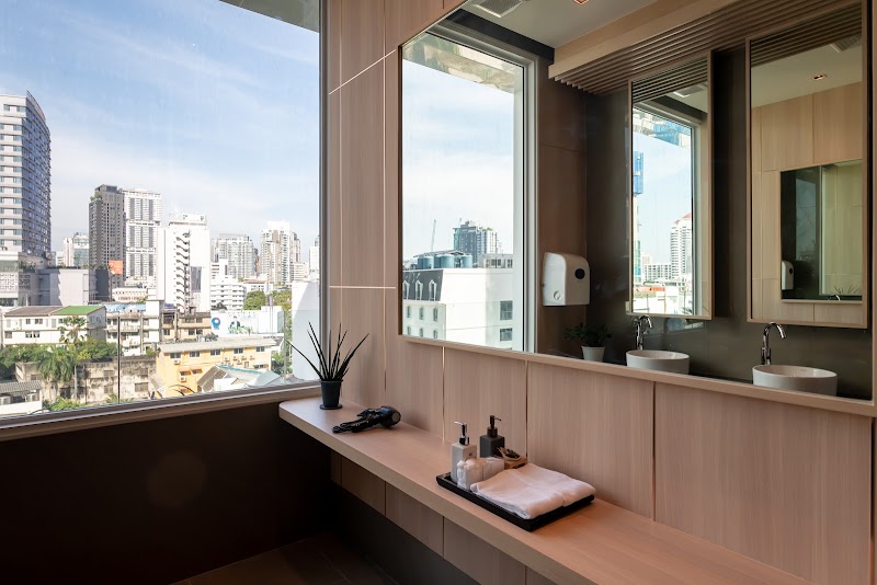 Jasmine 59 Hotel - Jasmine 59 Hotel Boonchana 9 Sukhumvit 59, Khwaeng Khlong Tan Nuea, Watthana, Krung Thep Maha Nakhon 10110, Thailand