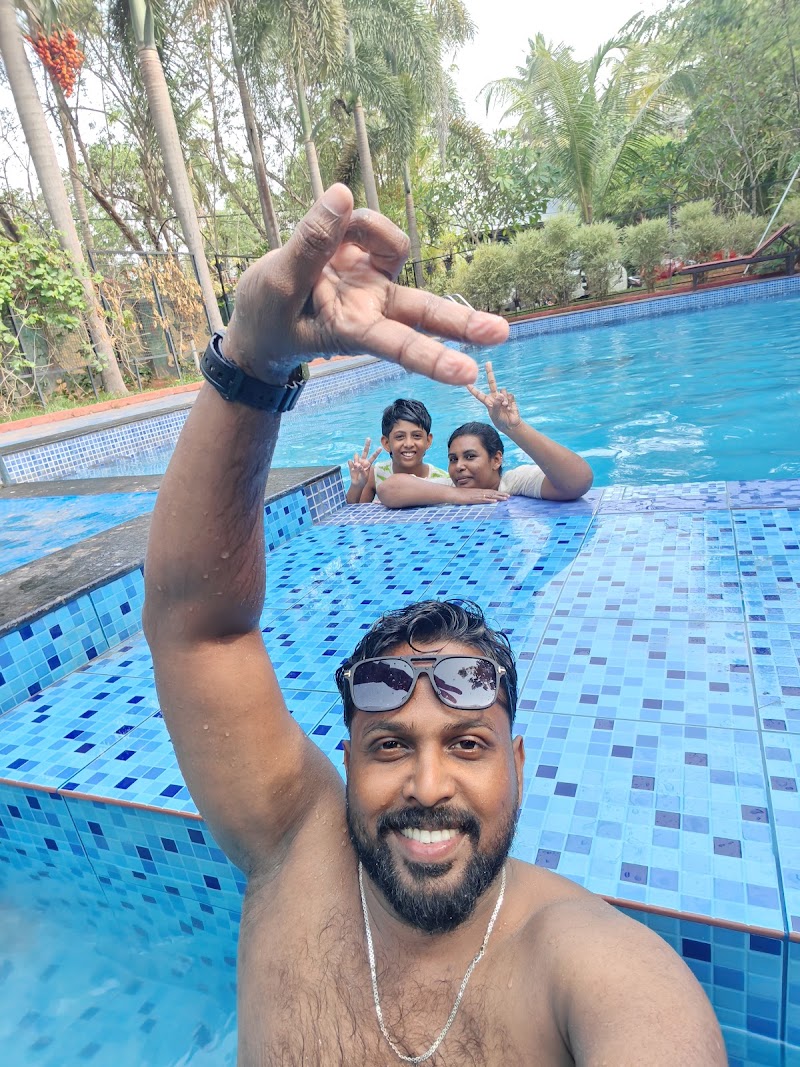 Rachana's Black Beach Resort - Rachana's Black Beach Resort N Cliff Rd, Varkala, Kerala 695141, India