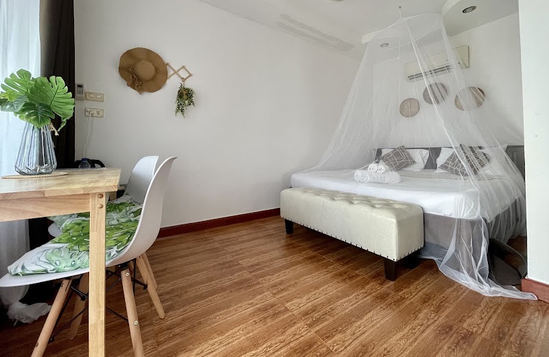 Secret Place Restaurant and Hotel - Secret Place Restaurant and Hotel, 56, 1 Haad Yao, Tambon Ko Pha-ngan, Amphoe Ko Pha-ngan, Chang Wat Surat Thani 84280, Thailand
